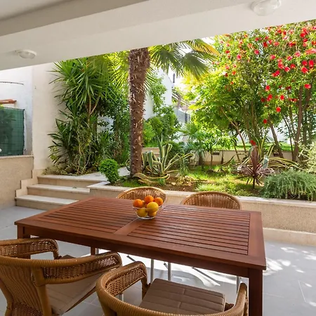 Zen Mit Eigenem Garten Und Terrasse * Porec